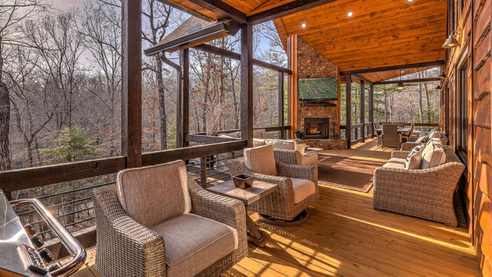 ブルーリッジ山脈 Luxe Mountain Retreatヴィラ エクステリア 写真