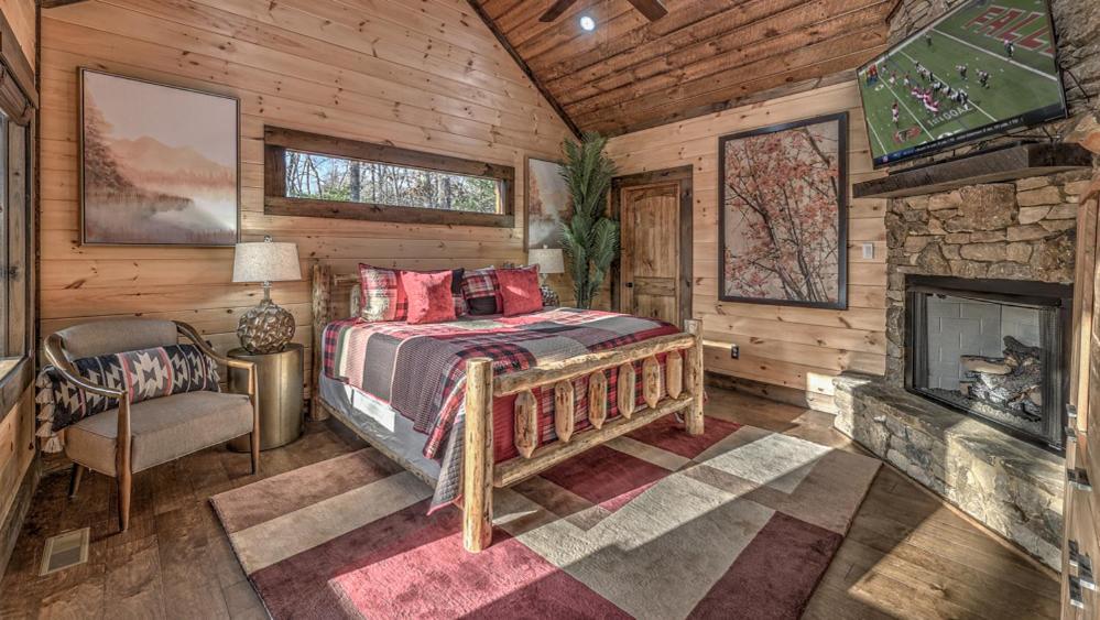 ブルーリッジ山脈 Luxe Mountain Retreatヴィラ エクステリア 写真